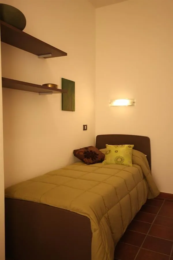 Bed and Breakfast Porta del Vento Giardini Naxos 0*,  Italia